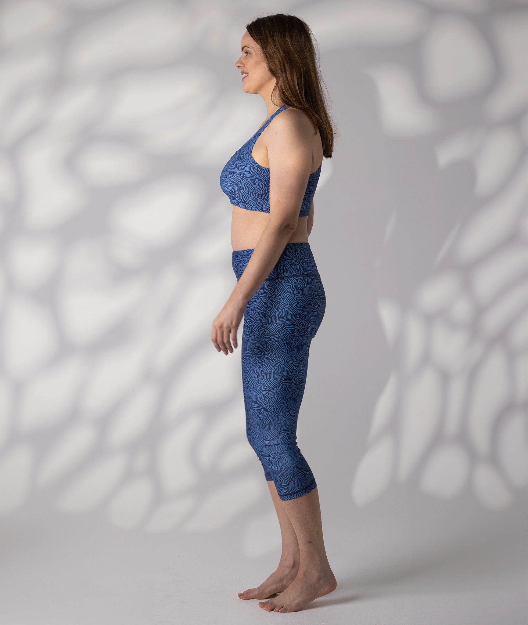 swim_bra_blue_print_crop_legging_blue_print_12_side