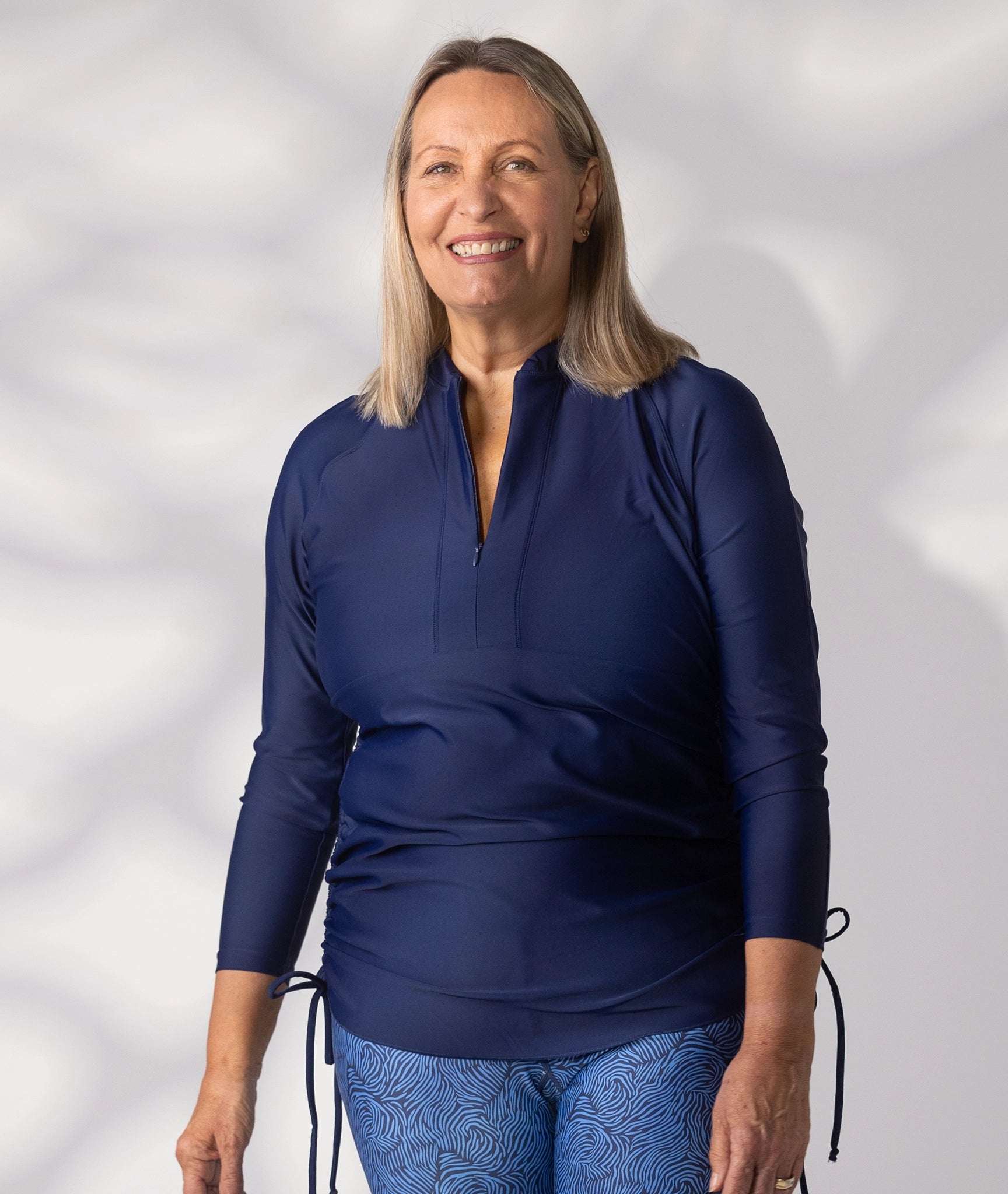 Rash_Top_Navy_Size16_front