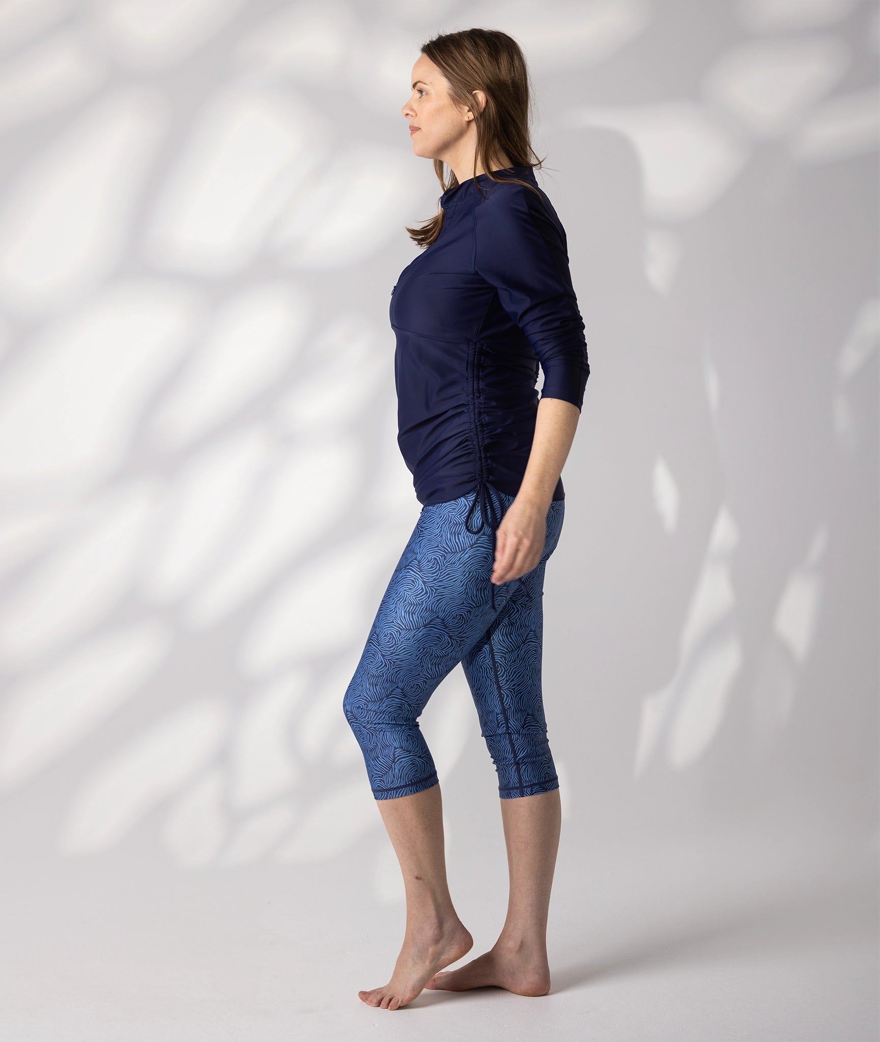 Rash_Top_Navy_crop_legging_blue_print_Size12_side