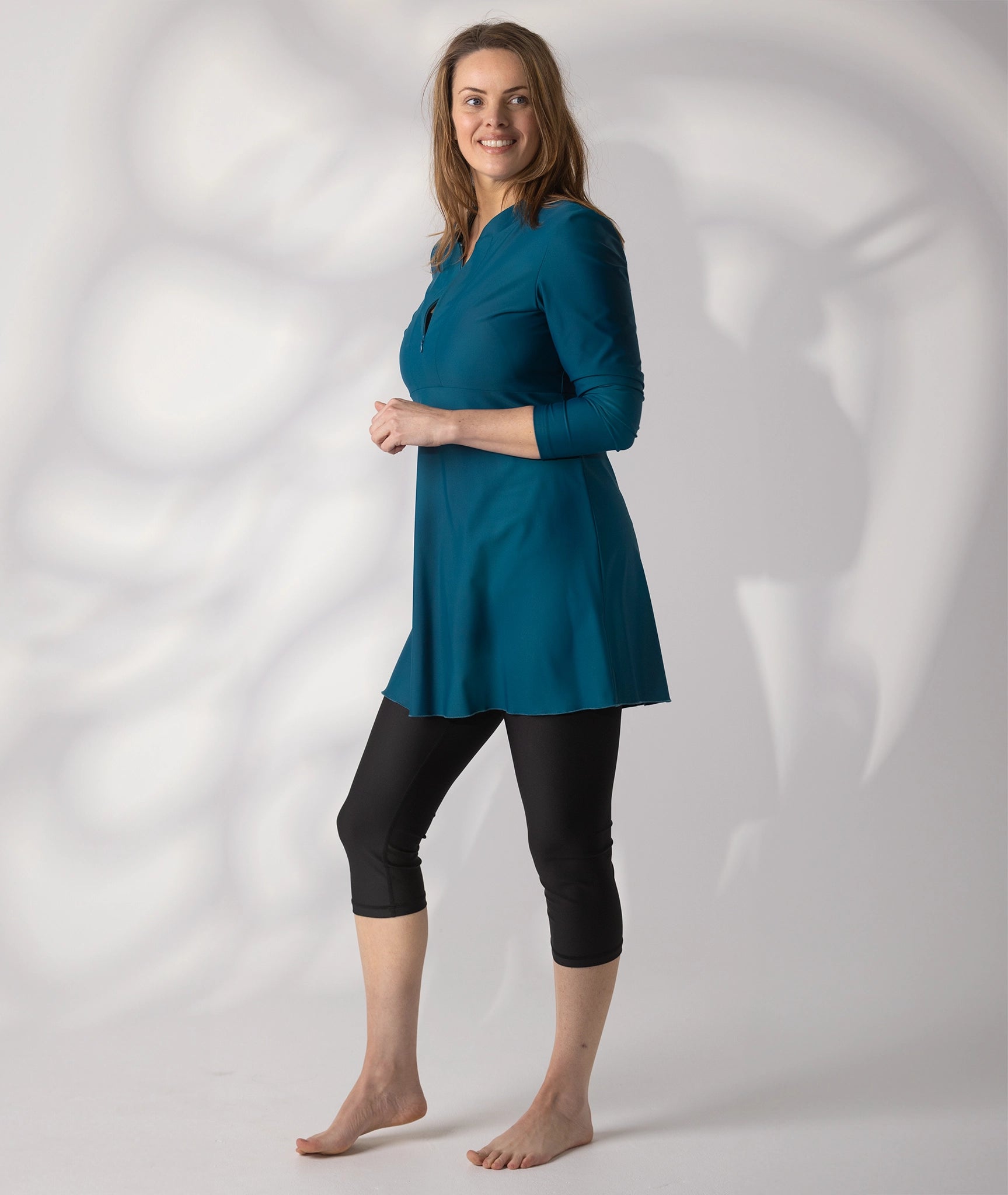 Swim_dress_teal_crop_legging_black_size12_side